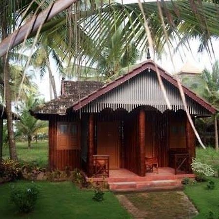 Pranav Beach Resort Каннур Екстер'єр фото